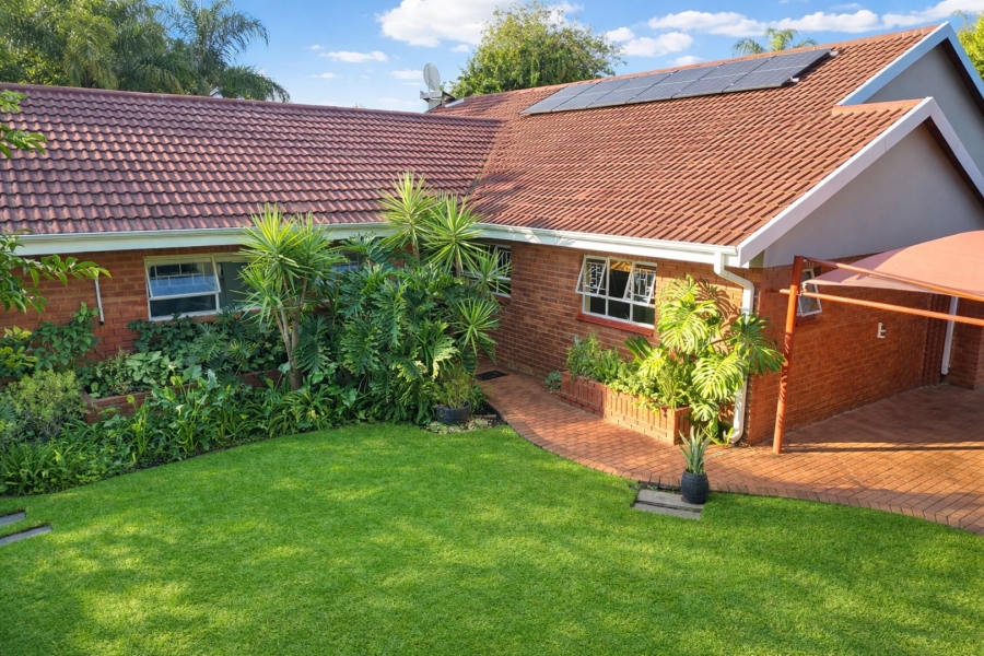 3 Bedroom Property for Sale in Ifafi North West